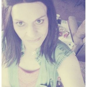 Meet your Posher, Gina